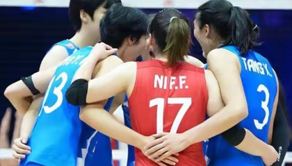乐鱼体育登录入口-被捷克横扫赵勇执教成大问题！无脑上小将致攻守打乱，太极端了！