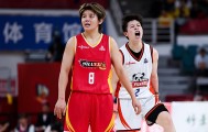 乐鱼体育官方入口-得分+助攻本土第1！中国女篮25岁王牌复活夺FMVP：宫鲁鸣召回她？